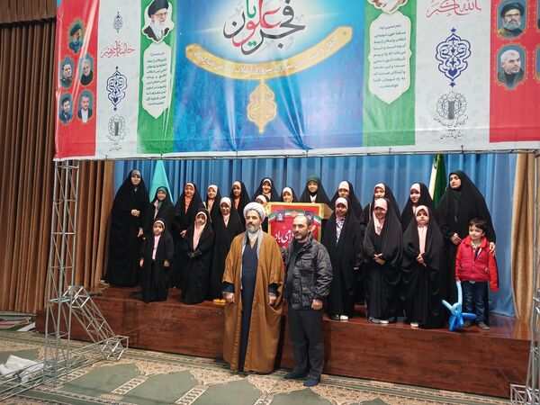 راهپیمایی مردم فریدونکنار در یوم الله 22 بهمن