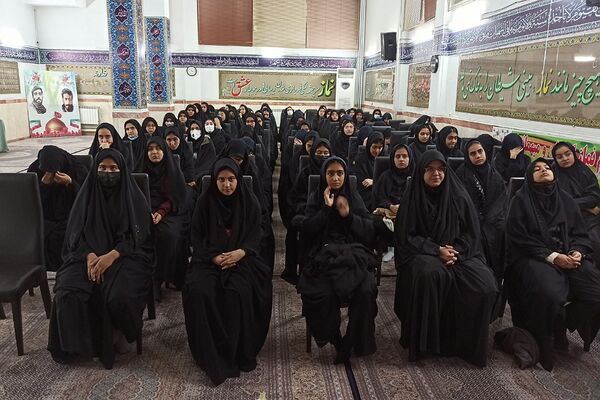 هفته پژوهش در دبیرستان شاهد ندای فاطمه (س) ناحیه 2 شهرری 