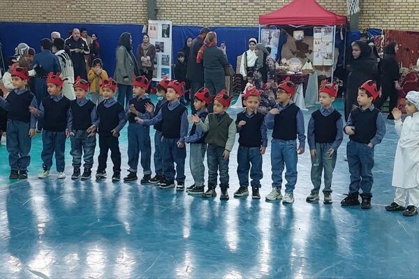 یلدایی به یاد ماندنی در مدرسه البرز رودهن