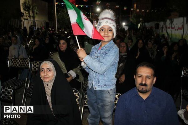 شکوه حضور حماسی مردم و مسئولان در گردهمایی دهه‌کرامت اورین