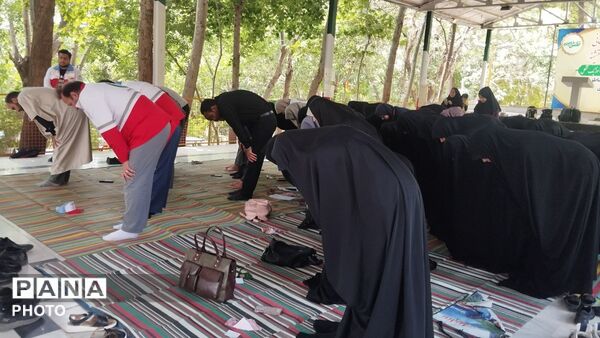 هر‌دانش‌آموز‌ یک‌نقش،‌ هردانش‌آموز‌‌ یک‌تشکل