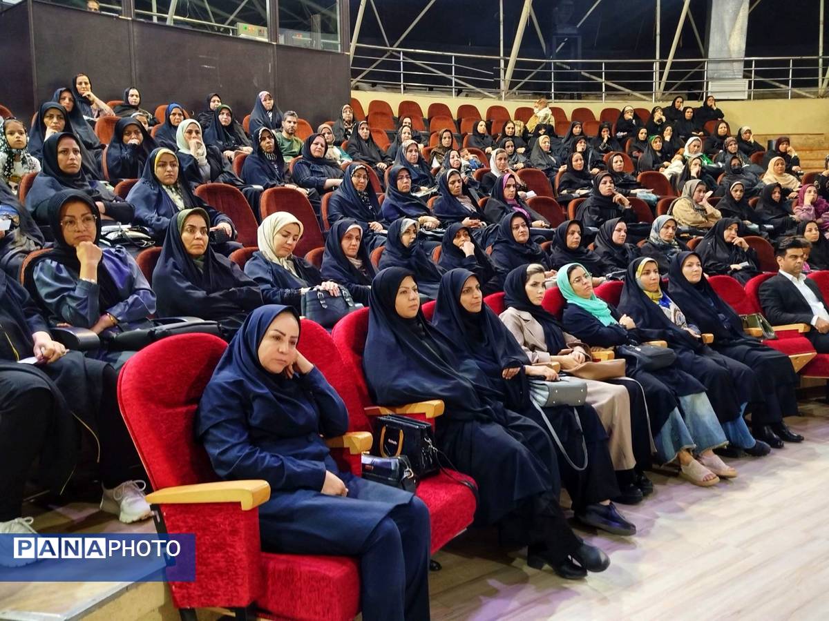  آیین افتتاحیه انجمن اولیا و مربیان مهدی خدابنده