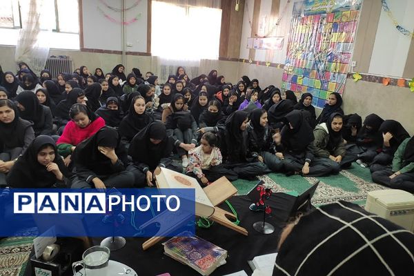 مراسم عزاداری شهادت حضرت فاطمه(س) در دبیرستان پویش دماوند 