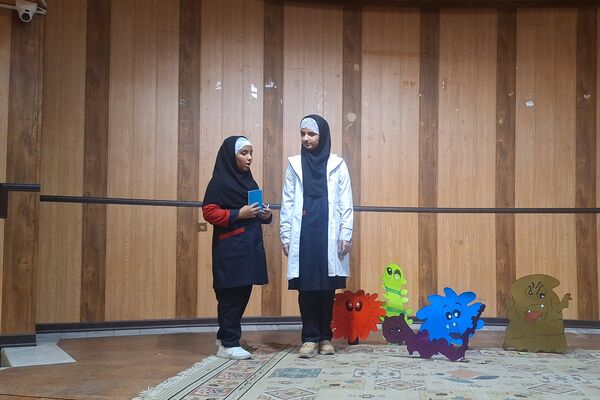 ایجاد انگیزه و خلاقیت در دانش‌آموزان با اجرای تئاتر درسی 