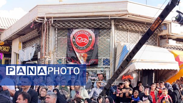 ملکان در پرتو هنر و معنویت؛ جشن میلاد امام رضا (ع) در بازار نوسازی شده