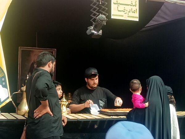 موکبی با رنگ و بوی مقاومت و شهادت 