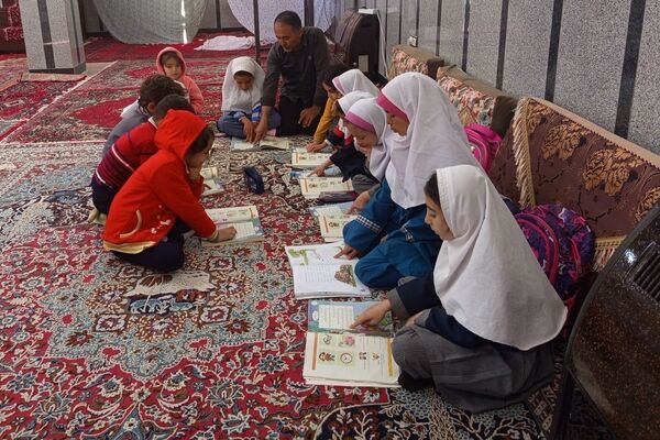 نمی‌توانیم اجازه دهیم شرایط سخت، مسیر یادگیری دانش‌آموزان را متوقف کند