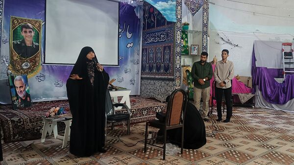 نخستین نشست طرح «همراه با شهید» در یاسوج کلید خورد