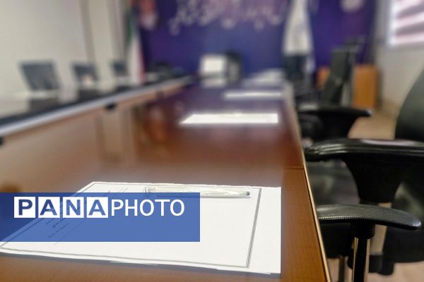 کارگاه توانمند سازی دبیران تفکر و سبک زندگی در فشافویه با محوریت ارتقای مهارت های آموزشی