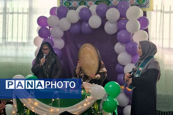 جشن ولادت امام زمان(عج) در دبستان عمار رباط‌کریم