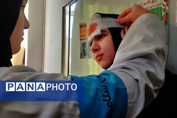 مانور زلزله در دبیرستان پروین اعتصامی 