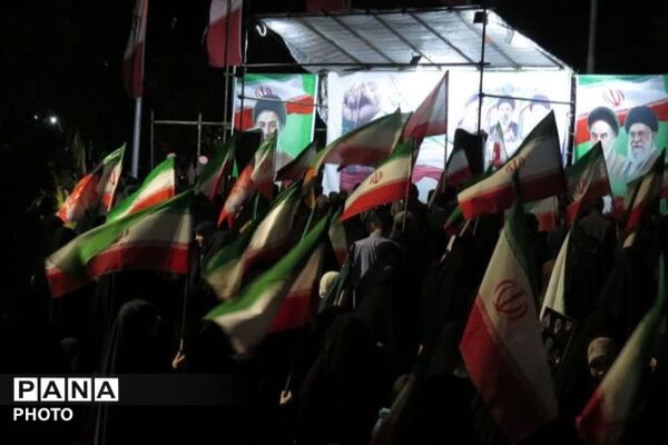حضوری متفاوت در شبی به یادماندنی در سنگر خیابان