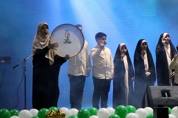 جشن میلاد امیرالمومنین(ع) و روز پدر با حضور پرشور شهروندان قرچکی