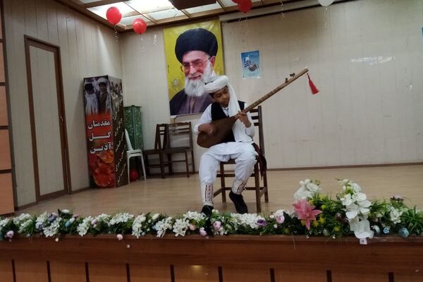 هنرنمایی دانش‌آموزان نوازنده در دیار شیخ جام