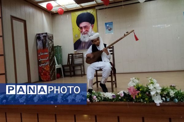 هنرنمایی دانش‌آموزان نوازنده در دیار شیخ جام