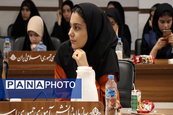 پویش «نو+راوی مهر»؛ فرصتی برای کنشگری دانش‌آموزان در نوروز دانش
