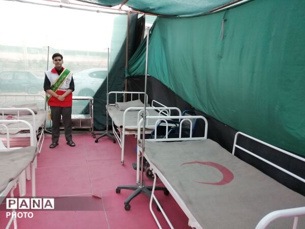  خدمت صادقانه خادمان و پذیرایی گرم از زائران در موکب تنکمان