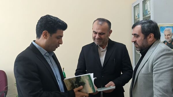 دیدار نوروزی مدیرکل آموزش و پرورش مازندران با کارکنان آموزش و پرورش محمودآباد 