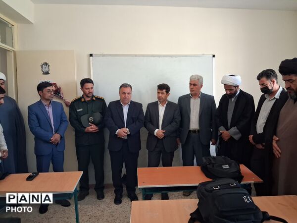 دبیرستان پیروزی در نخستین قاب‌های مهر