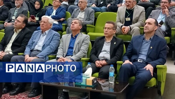 سومین گردهمایی سراسری تحقیقات باغبانی کشور 