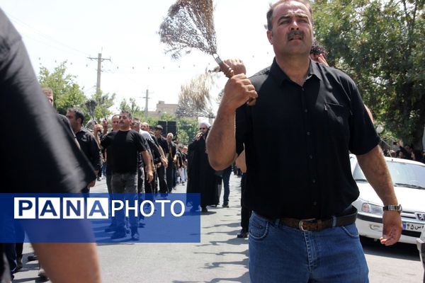 عزاداری مردم سلماس در سومین روز شهادت امام حسین (ع)