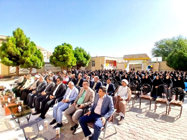 آیین بازگشایی مدارس و آغاز سال تحصیلی در هنرستان حضرت معصومه (س) شهر کلات