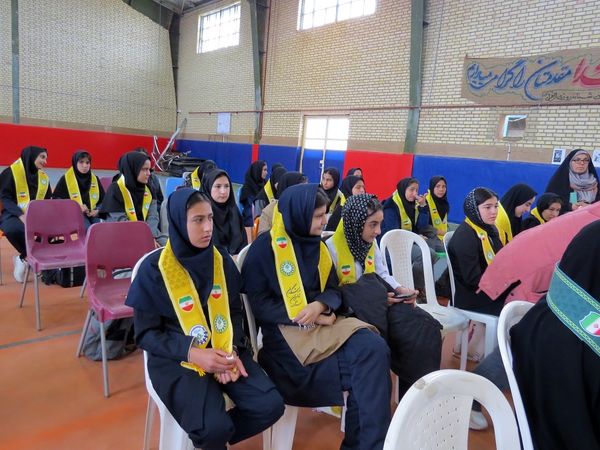 اردوی تمشک در بام و صفی آباد 
