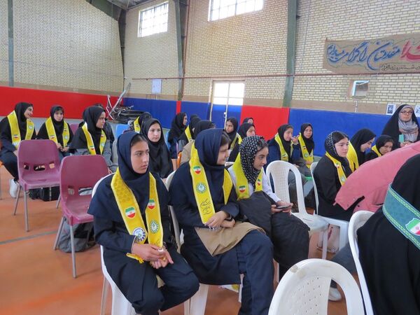 اردوی تمشک در بام و صفی آباد 