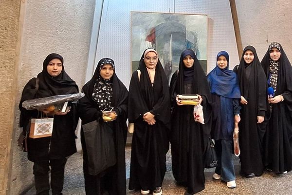 رونمایی از طرح چهارهزارمین خانواده اهل قلم دهه هشتادی و نودی