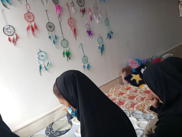 نمایشگاه محصولات دست ساز به مناسبت دهه فجر