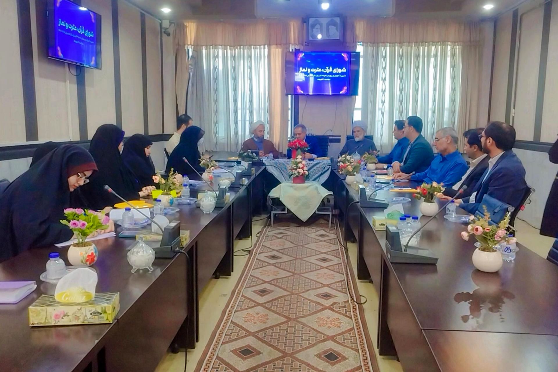 اولین جلسه شورای قرآن، عترت و نماز مدیریت آموزش و پرورش ناحیه سه شیراز