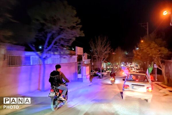 گذری بر رژه خودرویی در شهر بار نیشابور