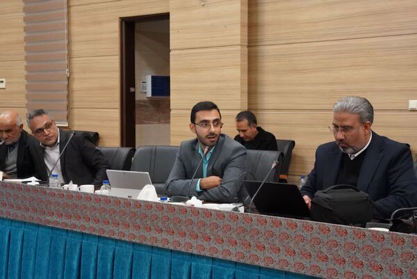 اولین نشست خبری استاندار یزد 