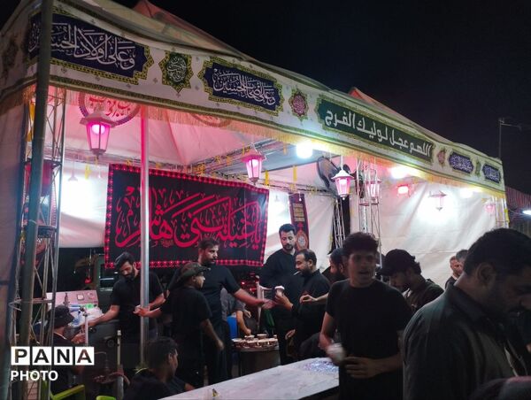طریق‌الحسین(ع) در آستانه کربلا روایتی تصویری از موج عاشقان اربعین