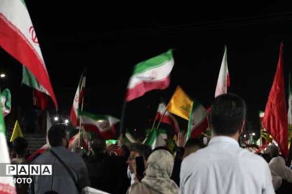 عبور از صدمین شب حضور