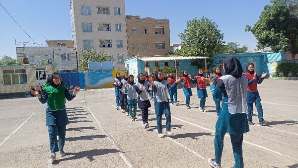 بازدید ارزیاب کشوری از مدارس تمام تشکیلاتی شیروان