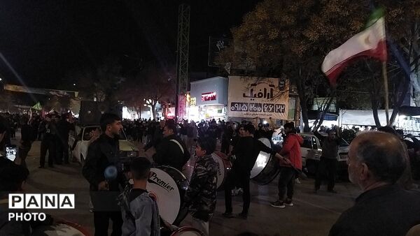 عزاداری های خیابانی در شب شانزدهم شهادت رهبر معظم انقلاب اسلامی در نیشابور 