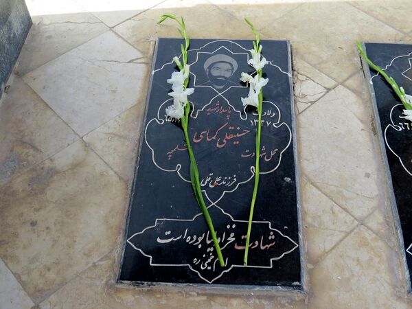 گل‌افشانی گلزار شهدای بجنورد به‌مناسبت هفته امور تربیتی 