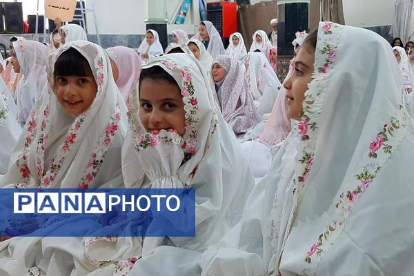 برپایی جشن عبادت و بندگی در مسجد ناحیه 2 بهارستان