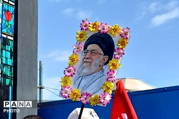 روایت عشق و وفاداری در بدرقه شهدا