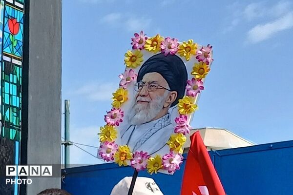 روایت عشق و وفاداری در بدرقه شهدا