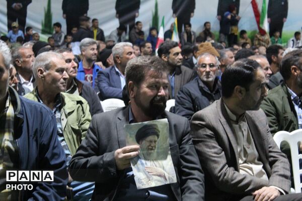 24 فروردین روز ملی فاروج نامگذاری شد 