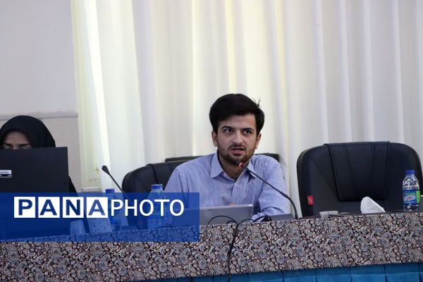 نشست خبری مدیرکل آموزش و پرورش استان یزد