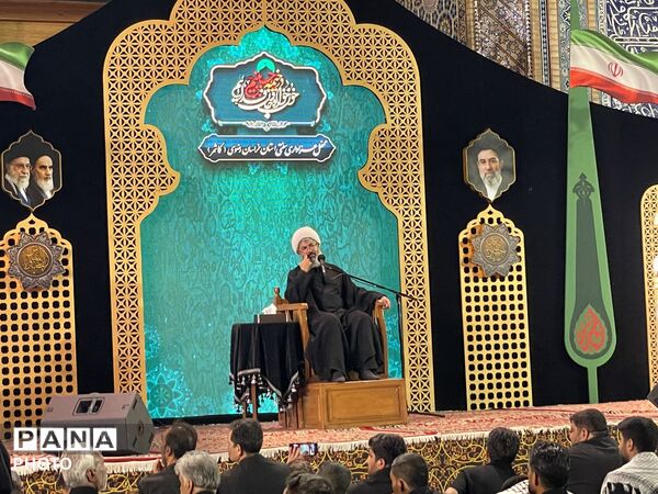 سخنرانی امام جمعه شهرستان کاشمر در حرم مطهر رضوی