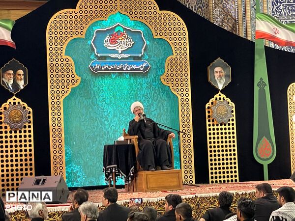 سخنرانی امام جمعه شهرستان کاشمر در حرم مطهر رضوی