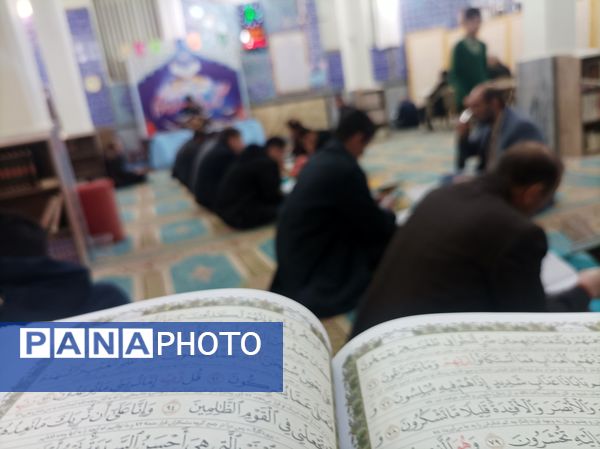 برگزاری محفل انس با قرآن در بروجن