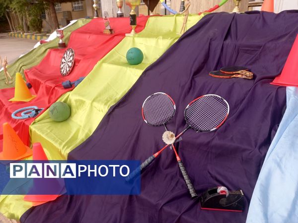 برگزاری المپیاد درون مدرسه‌ای در دبیرستان محمودیه تربت‌حیدریه