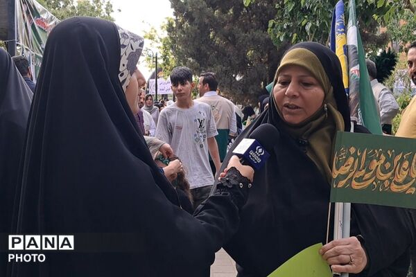 برگزاری مراسم دهه کرامت در بهارستان