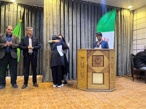 همایش تجلیل از دانش‌آموز خبرنگاران شهرستان آباده