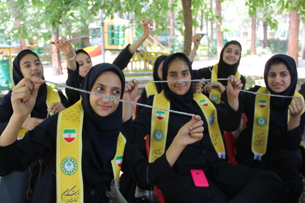 پیش اردوی ملی تشکیلات پیشتازان ویژه دختران در ری یک